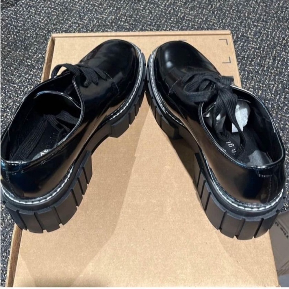 Women’s boots